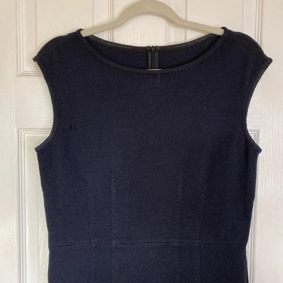 ST JOHN Collection Black Sheath Dress Santana Knit Size 8 Medium Professional - Picture 3 of 10